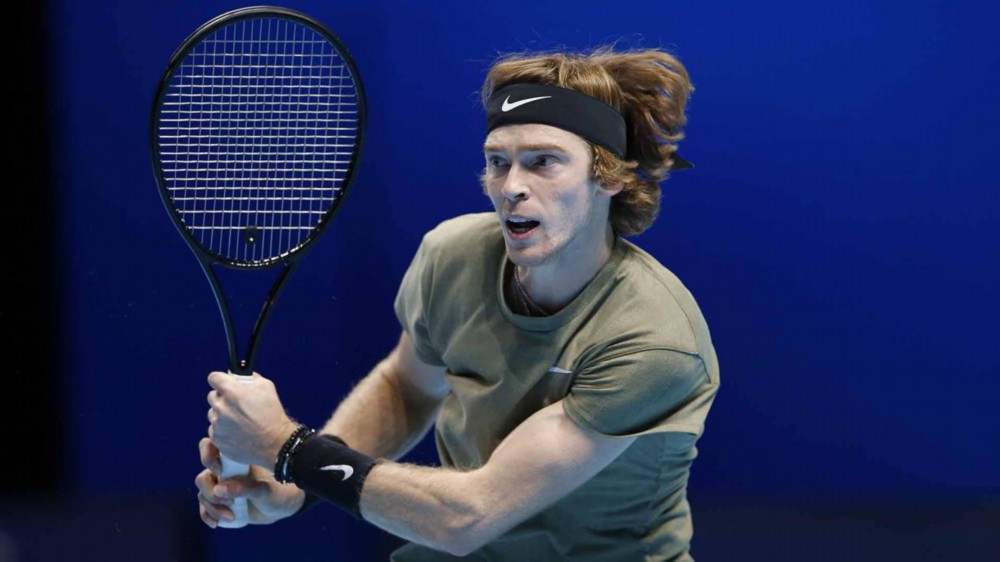 赛场的角逐 赛场的角逐