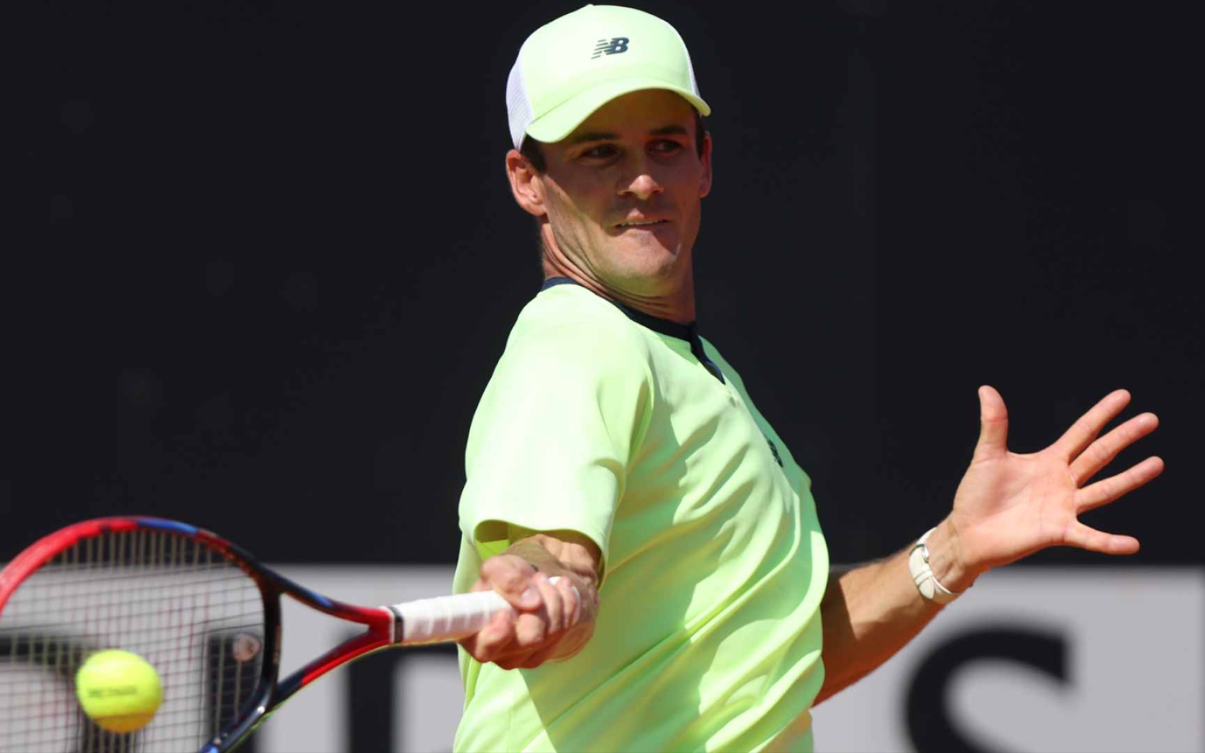 令人瞩目的 令人瞩目的