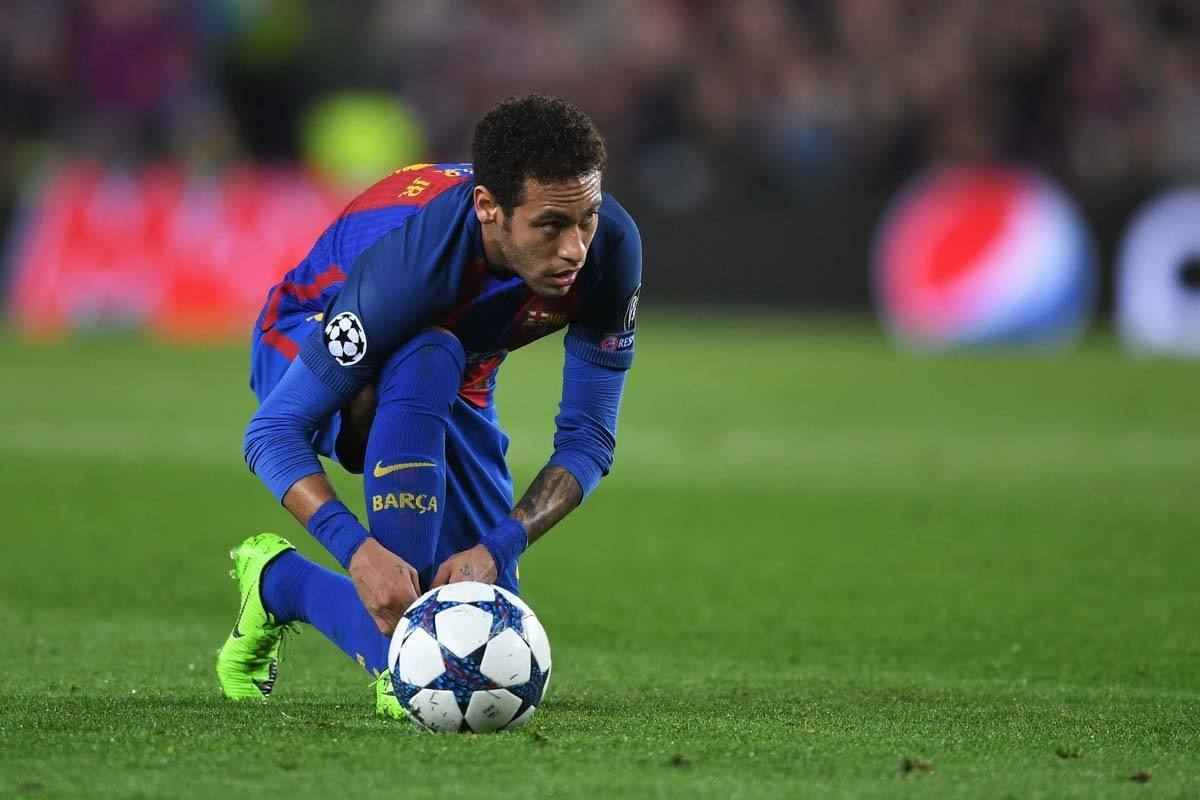 今年他以个 今年他以个